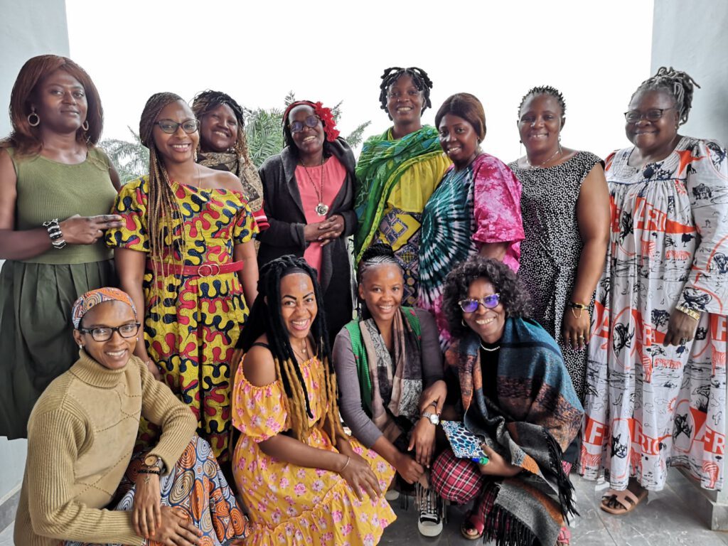 Gruppenfoto der Teilnehmerinnen aus dem "Counseling-Projekt"